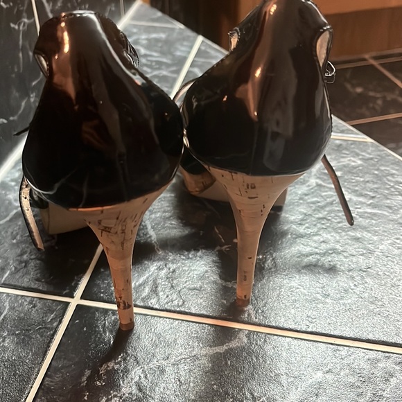 Guess heels size 7.5 - Picture 2 of 5